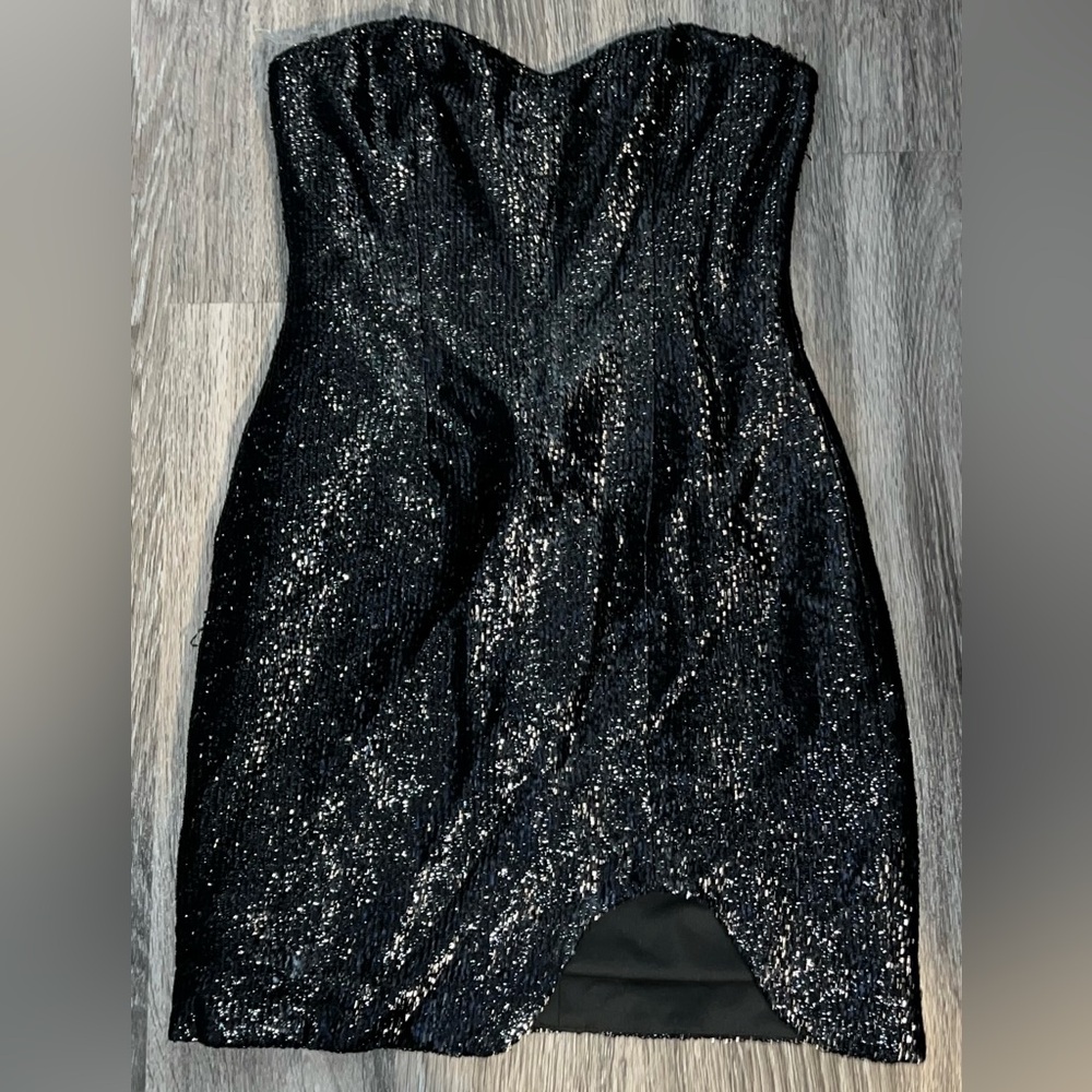 NWT Elegant Black Sparkly Strapless Crepe Mini Dress by Timing size Small
